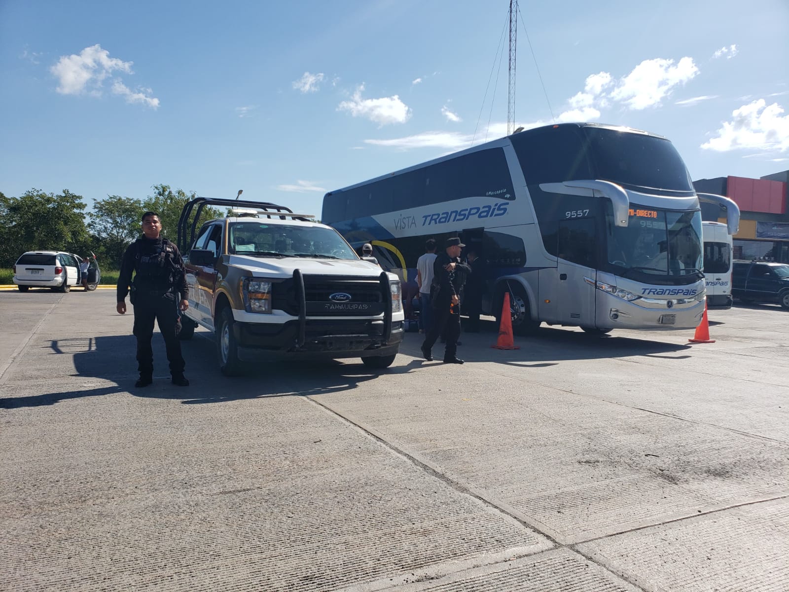 Presencia y vigilancia de la Guardia Estatal en Centrales de Autobuses