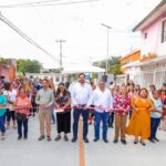 Inauguró Carlos Peña Ortiz pavimentación por más de 5.7 MDP con vecinos de la Santa Cruz
