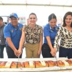 Con mega rosca de Reyes celebran a la niñez de Tampico