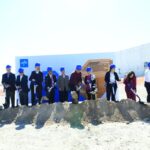 Coloca Américo primera piedra de nueva planta Medline en Nuevo Laredo