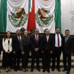 Este gobierno respeta, no dicta línea, no impone, no amenaza, no corrompe: Héctor Villegas