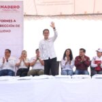Erasmo convoca a Tránsitos a servir a la comunidad, les entrega nuevos uniformes