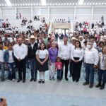 Atestigua Américo entrega de becas y destaca apoyo de la presidenta Claudia
