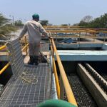Realiza COMAPA SUR trabajos de limpieza en la planta Laguna de la Puerta