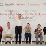Respalda Mónica Villarreal Entrega de Becas a Jóvenes en Tampico