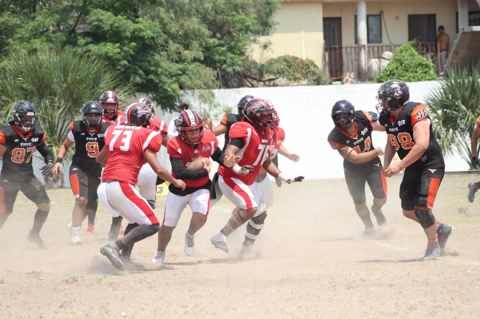 Cuernos Largos son tricampeones en la LUFAUAT