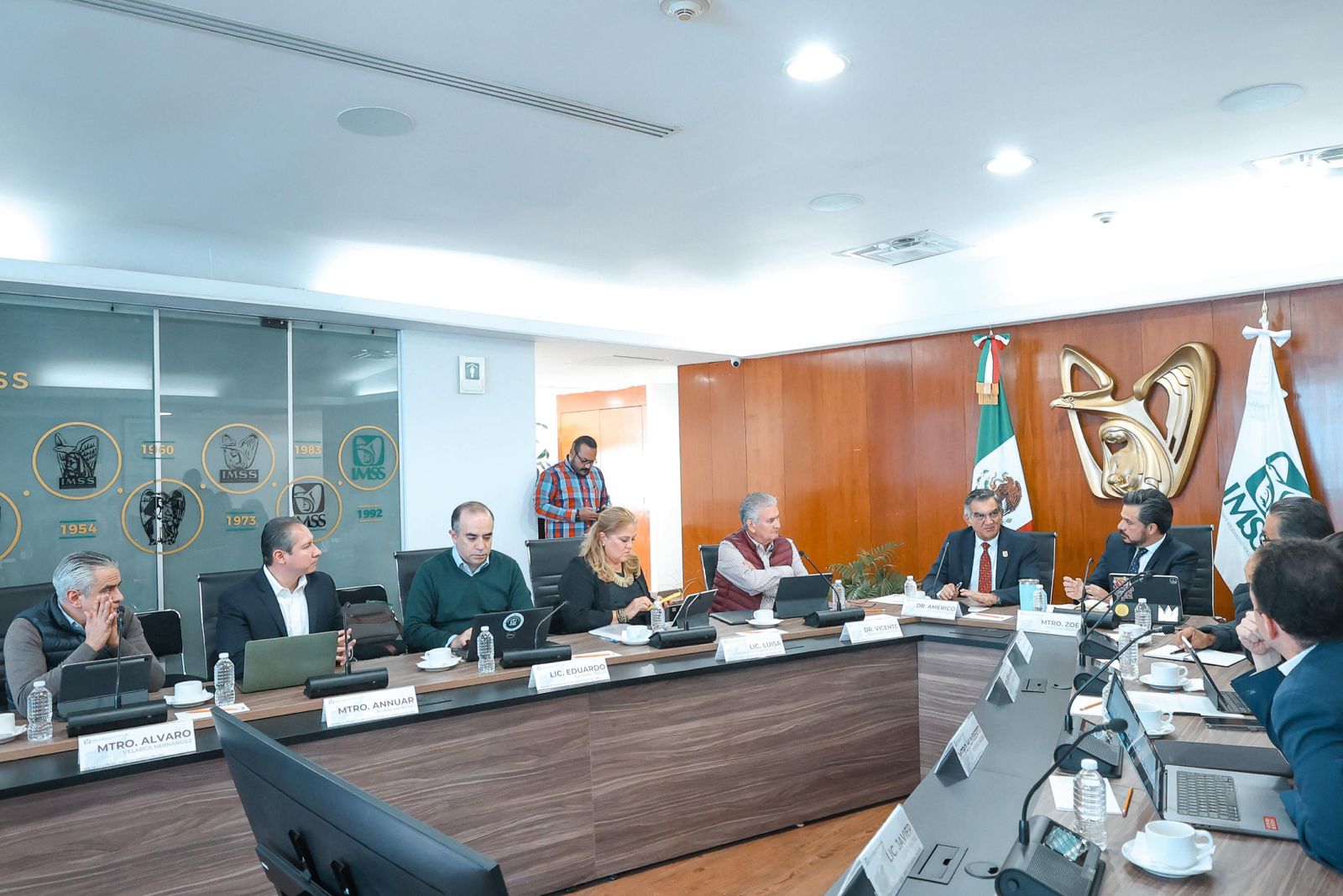 Acuerdan gobernador y director general del IMSS fortalecer la seguridad social e infraestructura en Tamaulipas