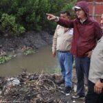 Erasmo González ordena intensificar desazolve de canales pluviales