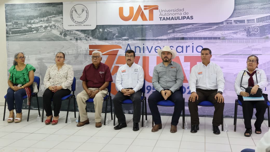 Extiende la UAT a más municipios sus servicios educativos en línea