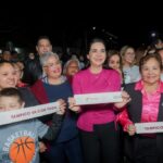 Entrega Mónica Villarreal Anaya pavimentación de tres calles en la Zona Norte