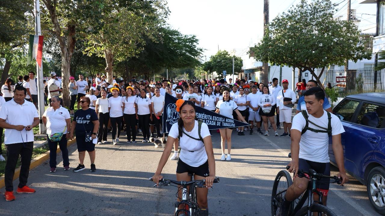 Participan docentes y estudiantes en “Rodada y Carrera por la Paz y contra las Adicciones”
