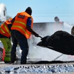 Llega plan emergente de bacheo a la Av. Carlos Adrián Avilés.