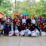 Entrega UAT juguetes a niñas y niños con la jornada “Alegrando Corazones”
