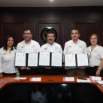 La UAT y el SUTUAT firman convenio de revisión salarial 2026