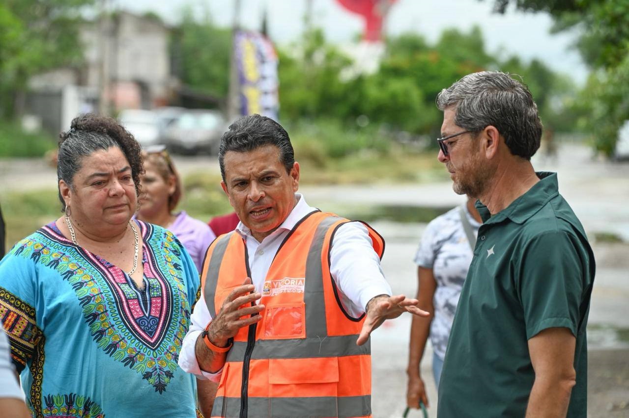 Recorre y supervisa alcalde Lalo Gattás operativo de limpieza en puntos de recolección de basura.