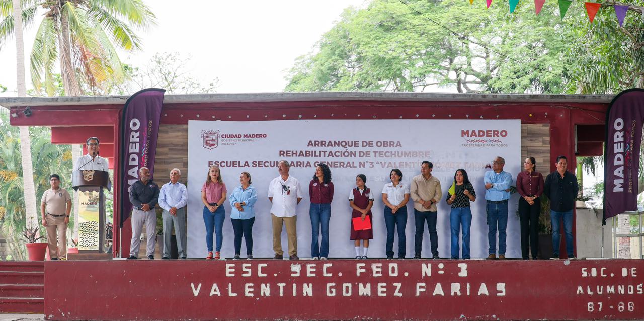 Con inversión superior a los 2.6 millones de pesos arranca Erasmo González Robledo la rehabilitación de la techumbre de la Secundaria General No. 3 “Valentín Gómez Farías”