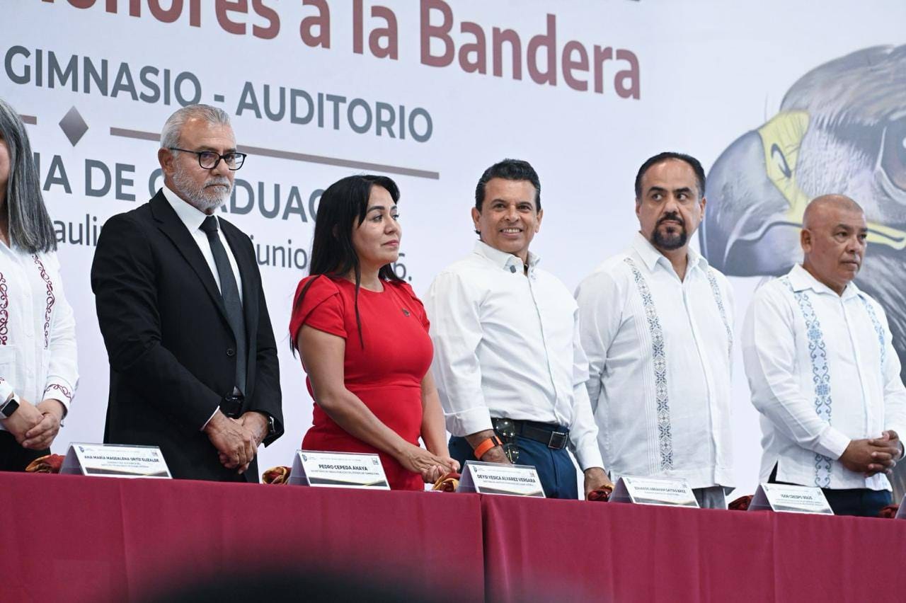 Preside alcalde graduación en el Tecnológico Victoria