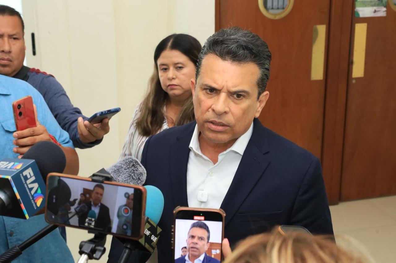 Anuncia alcalde cese de director operativo de Tránsito Municipal