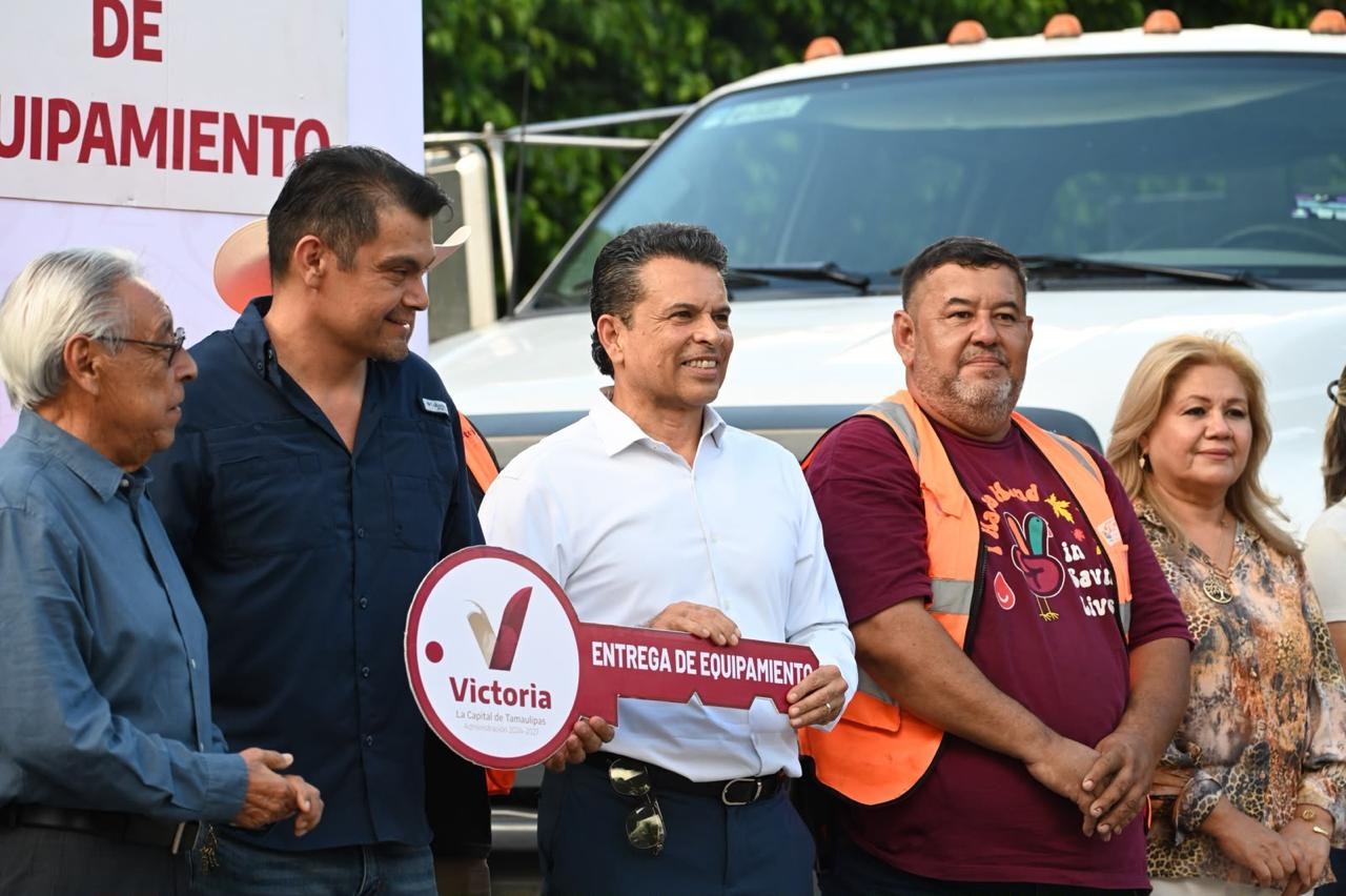 Adquiere gobierno de Victoria más equipo para conservación de calles.